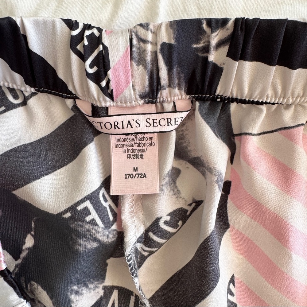 Victoria's Secret - Angel PJ Shorts and Tee in White Pink & Black - Picture 7 of 7